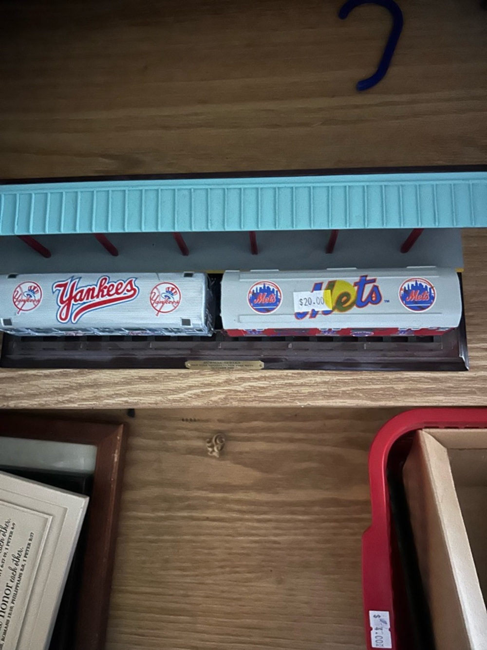 Yankees Mets train set